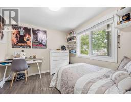 862 MONTROSE STREET - 31