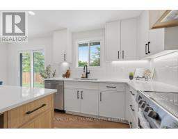 110 ST LAWRENCE BOULEVARD - 15