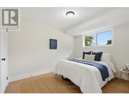 110 ST LAWRENCE BOULEVARD - 24