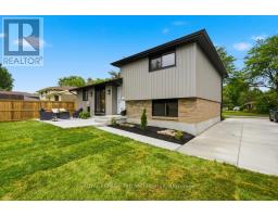 110 ST LAWRENCE BOULEVARD - 34