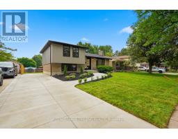 110 ST LAWRENCE BOULEVARD - 4