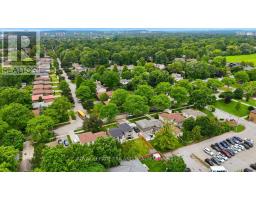 110 ST LAWRENCE BOULEVARD - 43