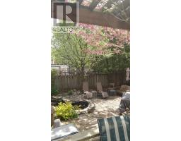 51 LAUREL CRESCENT - 38