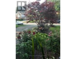 51 LAUREL CRESCENT - 5