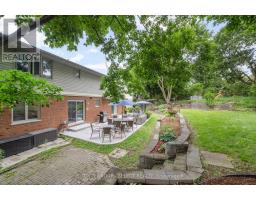 286 HIGHVIEW CRESCENT - 22