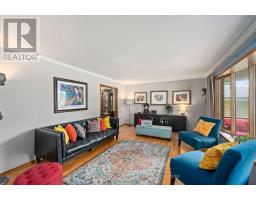 286 HIGHVIEW CRESCENT - 9