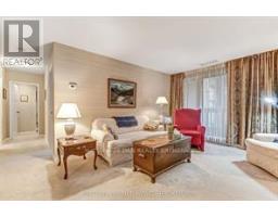 214 - 300 EVERGLADE CRESCENT - 5