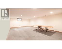 802 PHYLLIS STREET - 11