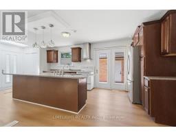 43 CUMBERLAND CRESCENT - 13