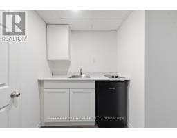 43 CUMBERLAND CRESCENT - 37