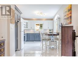 147 PLYMOUTH COURT - 11