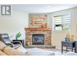 147 PLYMOUTH COURT - 30