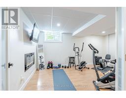 147 PLYMOUTH COURT - 32