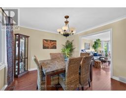 15 CAVANAUGH CRESCENT - 18