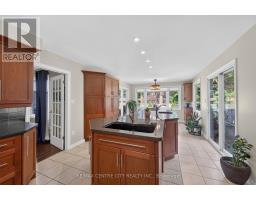15 CAVANAUGH CRESCENT - 25