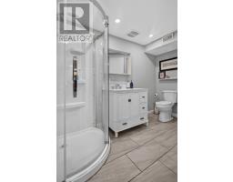25 HAVENRIDGE CRESCENT - 36
