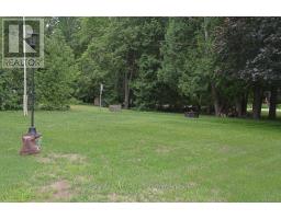 6386 VICTORIA AVENUE - 38