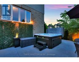 1903 JUBILEE CRESCENT - 28