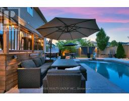 1903 JUBILEE CRESCENT - 37