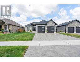 16 FOXBOROUGH PLACE - 6