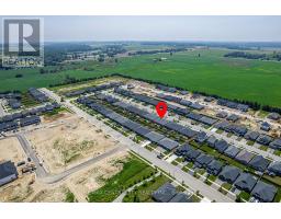 27 SILVERLEAF PATH - 11
