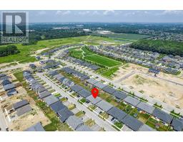 27 SILVERLEAF PATH - 13