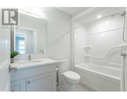 27 SILVERLEAF PATH - 18