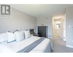 27 SILVERLEAF PATH - 27