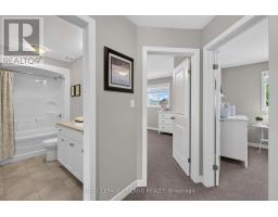 11 EMPIRE PARKWAY - 27