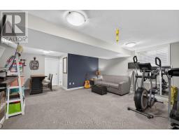 11 EMPIRE PARKWAY - 34