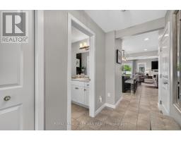 11 EMPIRE PARKWAY - 4