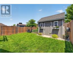 11 EMPIRE PARKWAY - 43