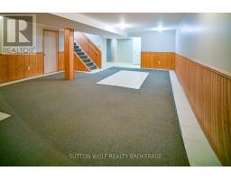 566 HEAD STREET N - 28