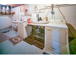 566 HEAD STREET N - 32