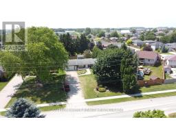566 HEAD STREET N - 36