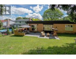 43 COMPTON CRESCENT - 33