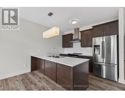 126 - 3025 SINGLETON AVENUE - 11