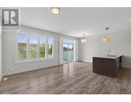 126 - 3025 SINGLETON AVENUE - 9