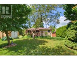 115 CHAMPLAIN CRESCENT - 33