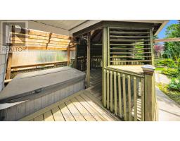 74 STERLING STREET - 30