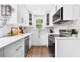 452 MERLIN STREET - 6