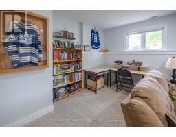 159 SHERWOOD CRESCENT - 41