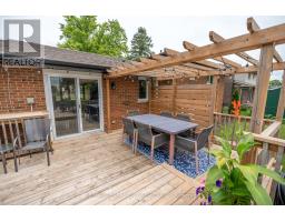 159 SHERWOOD CRESCENT - 8