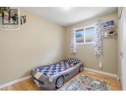 107 ROSAMOND CRESCENT - 10