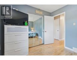 107 ROSAMOND CRESCENT - 13