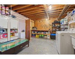 107 ROSAMOND CRESCENT - 21