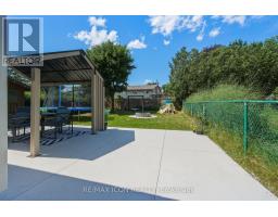 107 ROSAMOND CRESCENT - 27