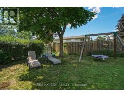 107 ROSAMOND CRESCENT - 29