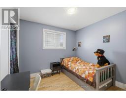 557 FERNDALE COURT - 17