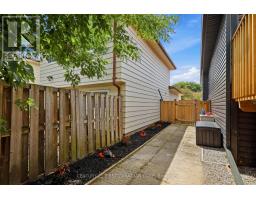 557 FERNDALE COURT - 31